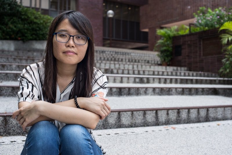 梁丽帼，24岁，兼职学生，在香港一间律师事务所担任律师助理