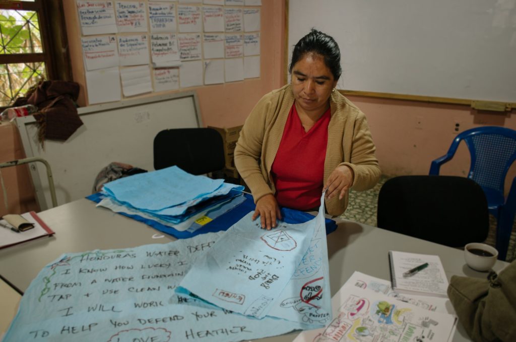 洪都拉斯民众委员会与原住民组织